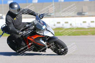 media/Jan-20-2023-Fastrack Riders (Fri) [[f2ad32aba3]]/Level 2/session 3 turn 9/